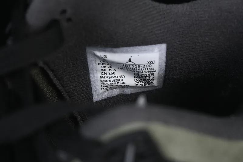 All categories Air Jordan Jordan series basketball shoes Air Jordan 4 LJR version Undefeated x Air Jordan 4 OG AJ4 Joe 4 olive green suede IB1519-200